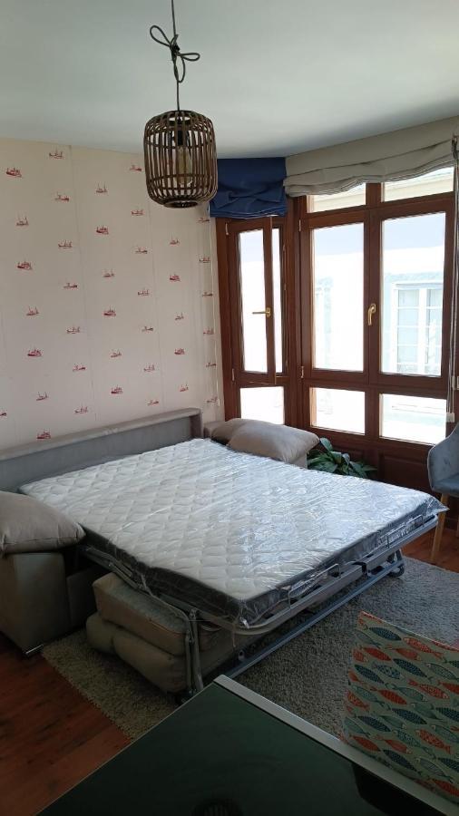 Apartamento Cine Colon 2 Ribadeo Exterior foto